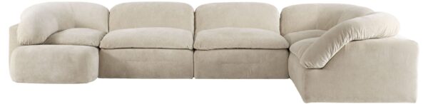 Tactile, chic and extremely comfortable, the Butter Sofa is completely avant-garde.